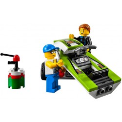 60058 City SUV with Watercraft