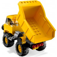 7789 Toy Story Lotso's Dump Truck Doos verkleurd