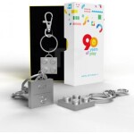 Lego 100871 - Gear: Keychain Lego 90 Years metal